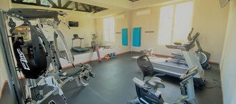 Giovanni Beachfront Community w Pools