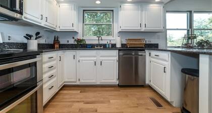 Shenandoah Retreat - Family Home