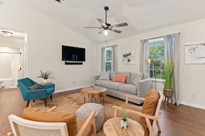 House | 5 bedrooms, Internet