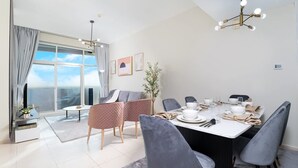 Apartment, Smoking | 1 bedroom - Stunning 1BR With Golf View in Sports City (Dubai)