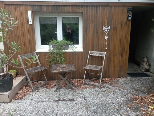 Quiet studio near Soissons