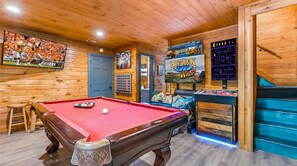 House, Accessible | 3 bedrooms, Internet - Adventure Awaits Mtn Views Arcade Pool Table Hot Tub (Sevierville)