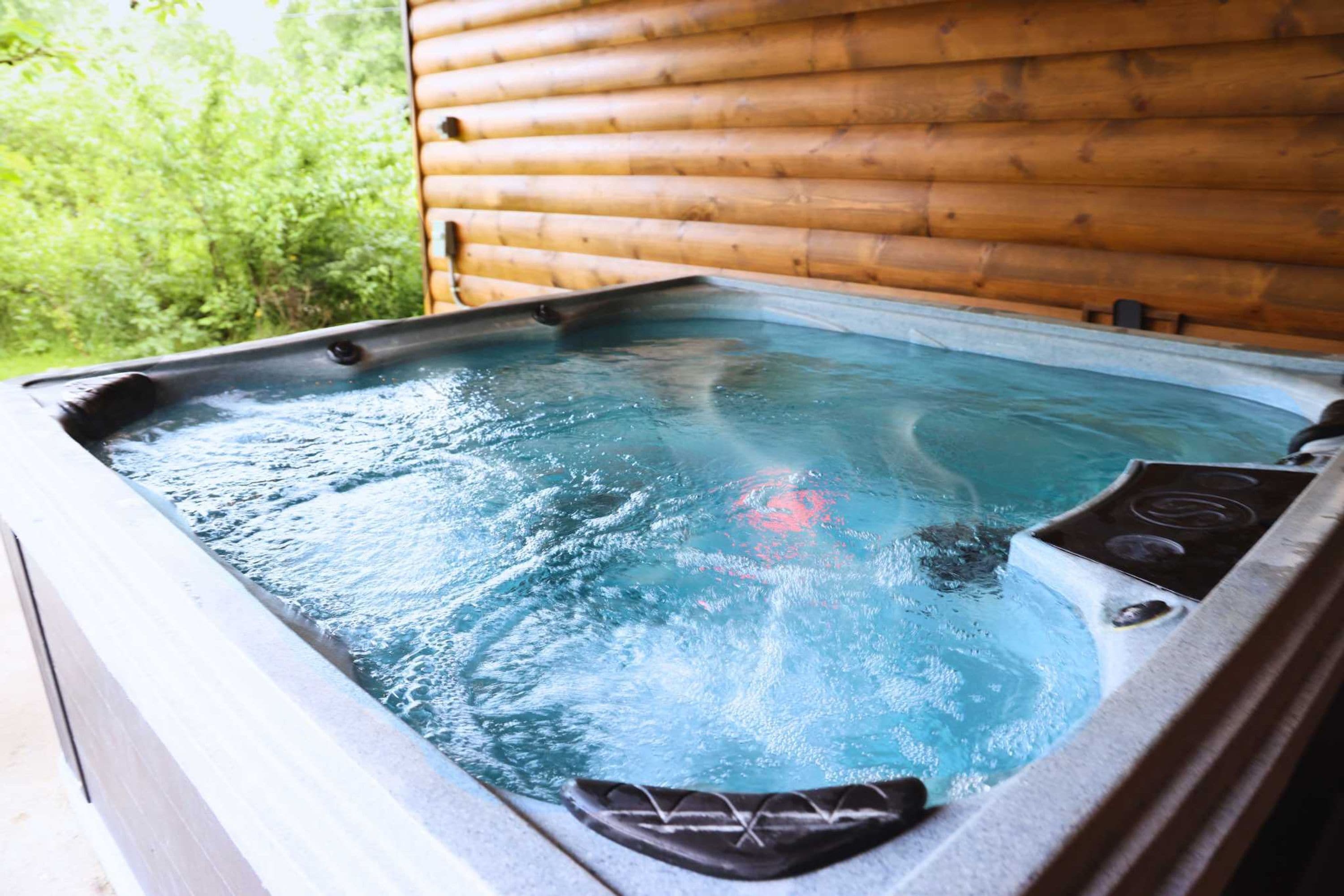 Suite, Accessible | 6 bedrooms, Internet