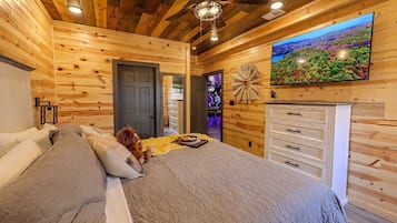 Suite | 8 bedrooms, Internet