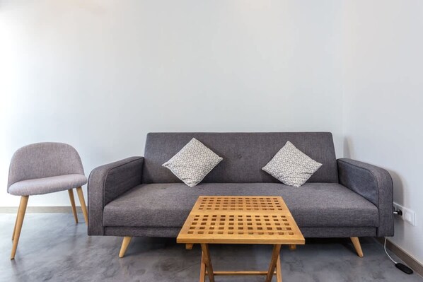 2 bedrooms, Internet