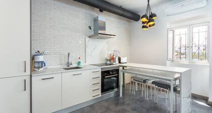 Fisherman s House in Oldtown With Rooftop