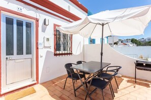 2 bedrooms, Internet