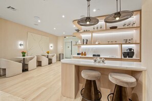 House | Exterior - 17john: Classic Queen Studio Apartment (New York)