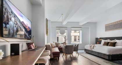 17john: Premier King Studio Apartment