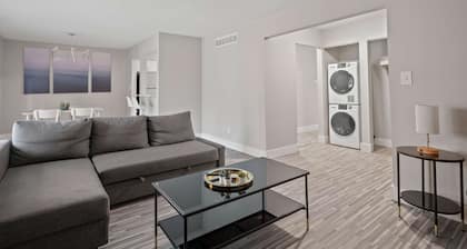 A Place to Rest Away From Home 2BR 2BA