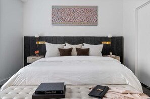 Apartment | 1 bedroom - 17john: Presidential King Suite With Sofa Bed (New York)