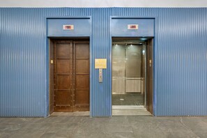 Apartment | Exterior - 17john: Classic King Studio Apartment (New York)