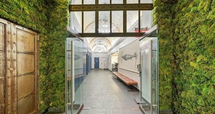 17john: Queen Studio Apartment - Disability Access