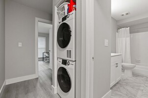 House | 2 bedrooms, Internet