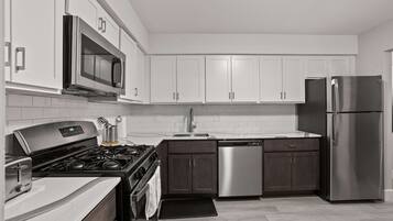 Apartemen | 2 kamar tidur dan internet