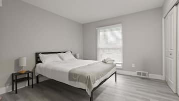 Apartment | 2 bedrooms, Internet