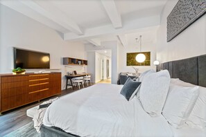 Apartment | 1 bedroom - 17john: Grand King Studio Apartment (New York)
