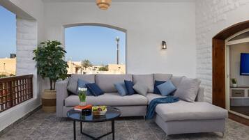 Apartment | 4 bedrooms, Internet