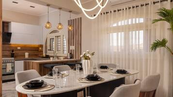 Apartment | 4 bedrooms, Internet