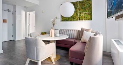 17john: Luxury One Bedroom Apartment