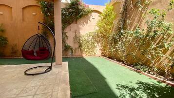 3 bedrooms, Internet