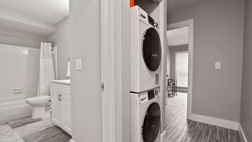 House | 2 bedrooms, Internet
