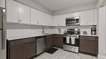 Apartment | 2 bedrooms, Internet