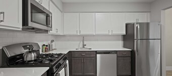 Inviting 2BR 2BA Unit in Rochester Hills