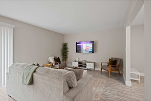 Apartment | 2 bedrooms, Internet