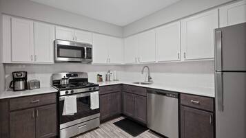 Apartment | 2 bedrooms, Internet