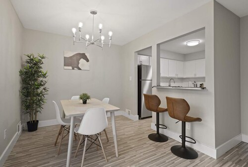 Inviting 2BR 2BA Unit in Rochester Hills