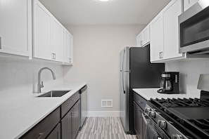 Apartment | 2 bedrooms, Internet