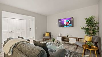 Apartment | 2 bedrooms, Internet