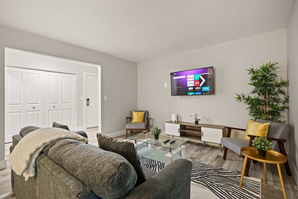Apartment | 2 bedrooms, Internet