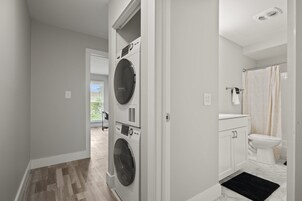 Apartment | 2 bedrooms, Internet