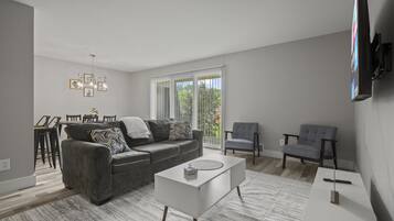 House | 2 bedrooms, Internet