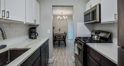 Spacious 2BR 1BA Haven - Perfect for Families