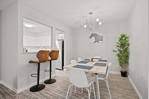 Apartment | 2 bedrooms, Internet