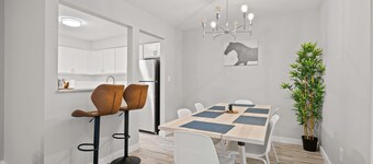 Family Friendly 2BR 2BA in the City