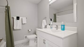 Apartment | 2 bedrooms, Internet