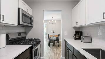 Apartment | 2 bedrooms, Internet