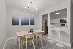 2 bedrooms, Internet