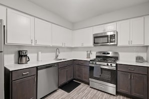 Apartment | 2 bedrooms, Internet