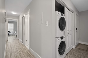 Apartment | 2 bedrooms, Internet