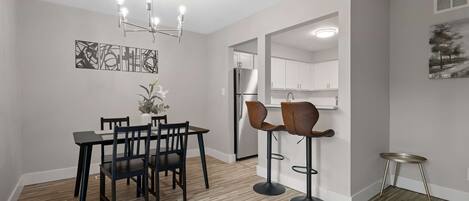 Apartment | 2 bedrooms, Internet