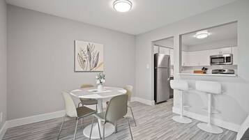 Apartment | 2 bedrooms, Internet