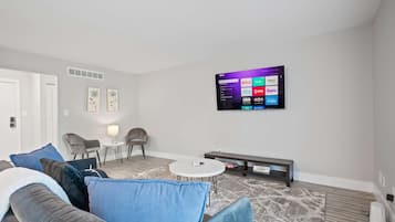 Apartment | 2 bedrooms, Internet