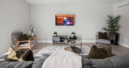 A Unique 2BR 2BA Stay