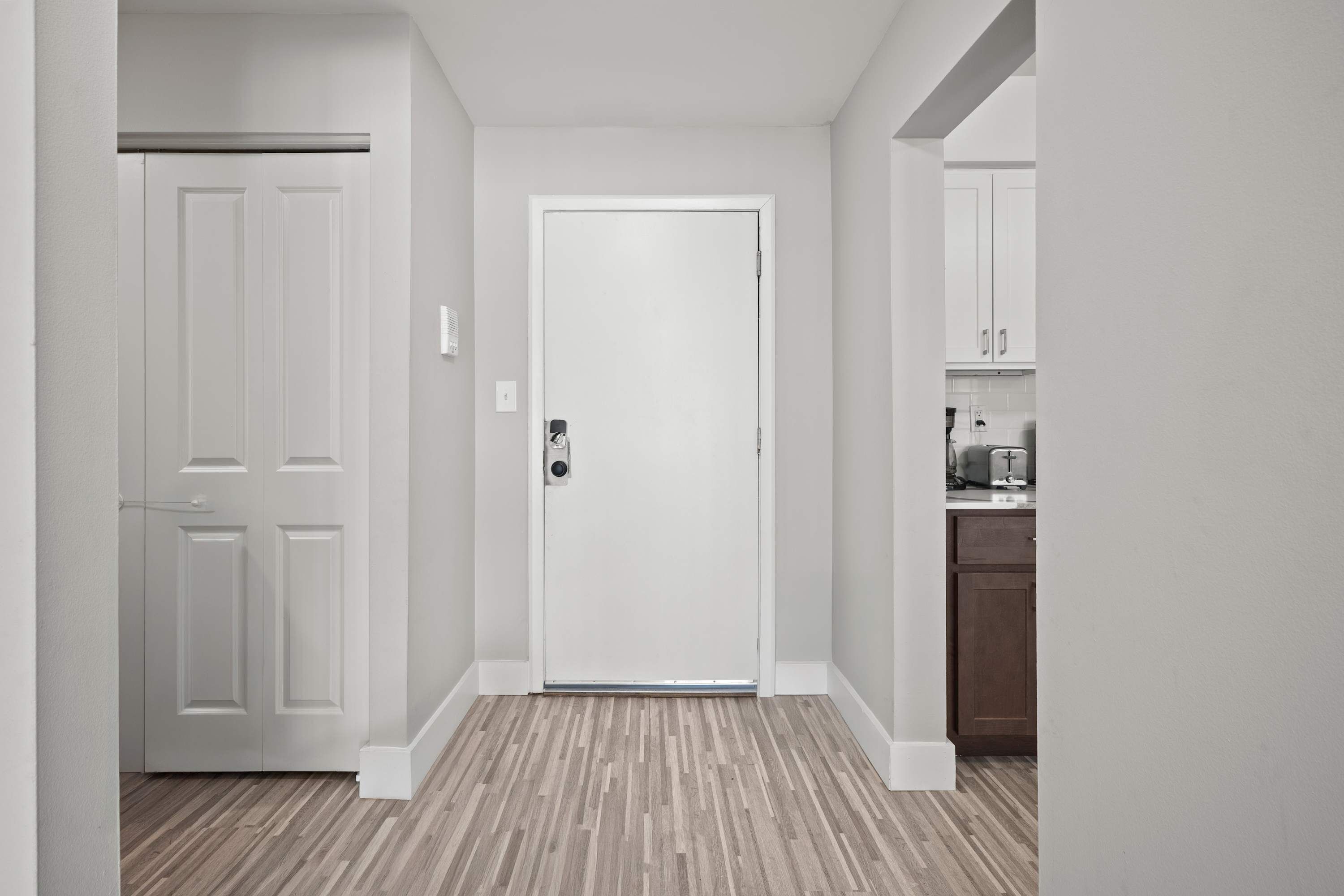 2 bedrooms, Internet