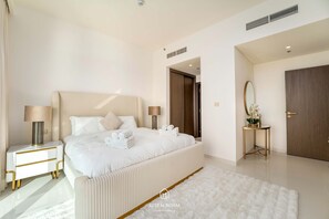 Apartment - Beachfront 2B With Stunning Sea and Sunset Views Grand Bleu (Dubai)